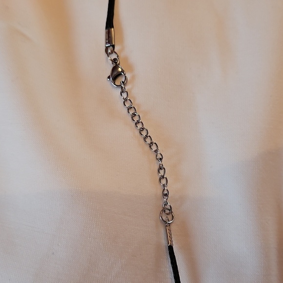 Red Crystal Pendant Necklace - Picture 6 of 6